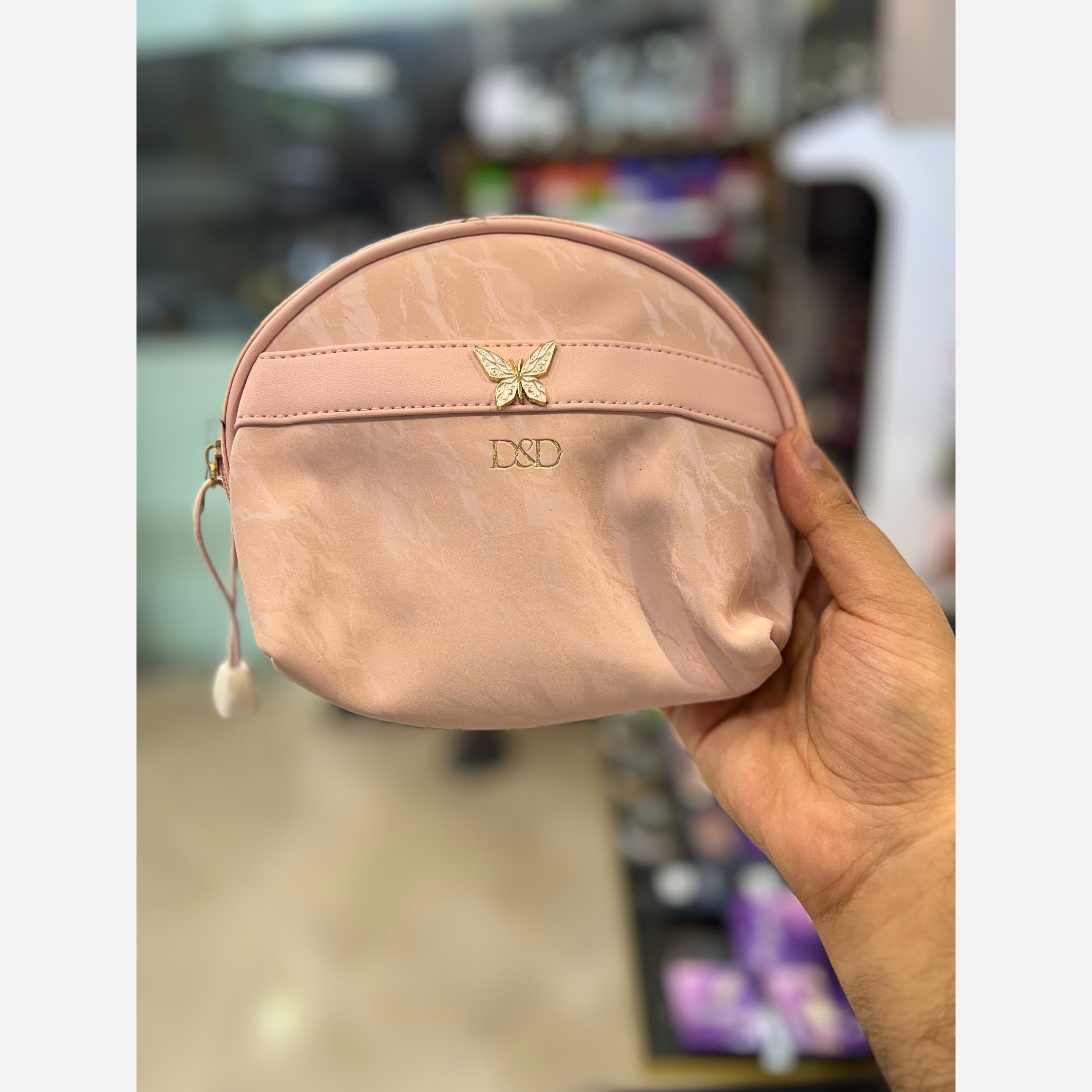 کیف آرایشی .،