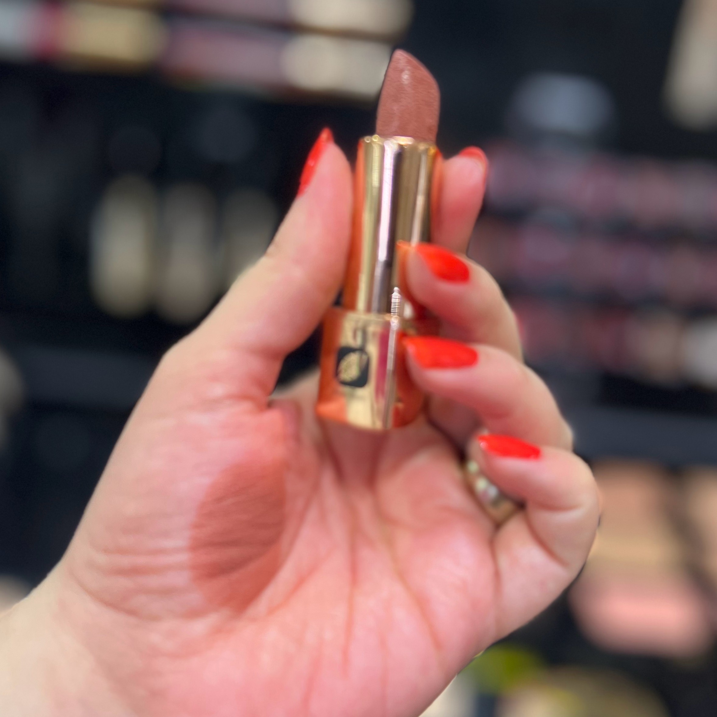 131 رژ جامد LA بدون سرب