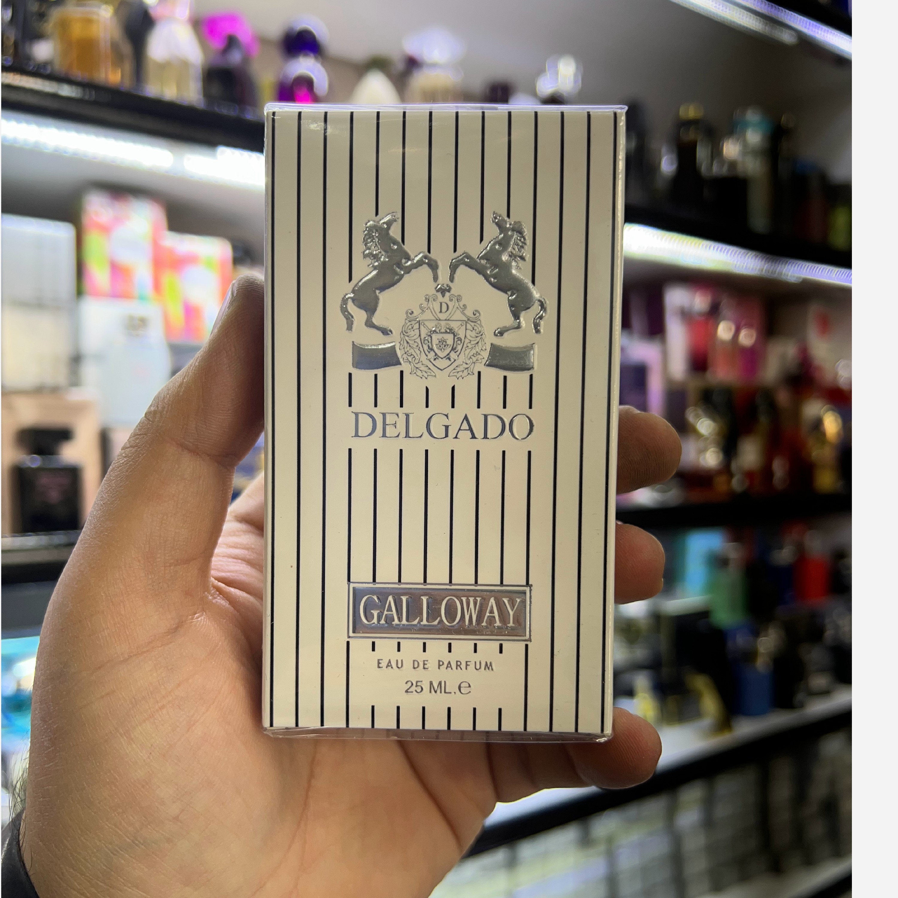 ادکلن جیبی  DEL GADI مدل مارلی گلو وی