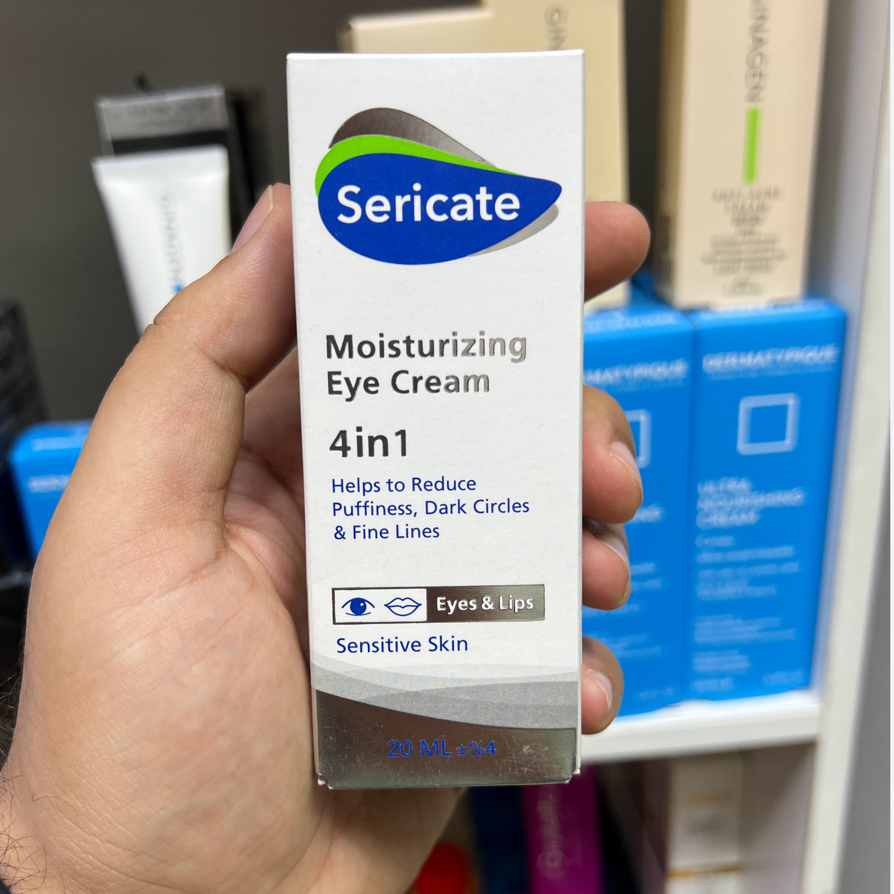 کرم مرطوب کننده دور چشم سری کیت. پیشگیری از تیرگی و خطوط اطراف چشم کاهش پف تاریخ تا 1407/04/28
