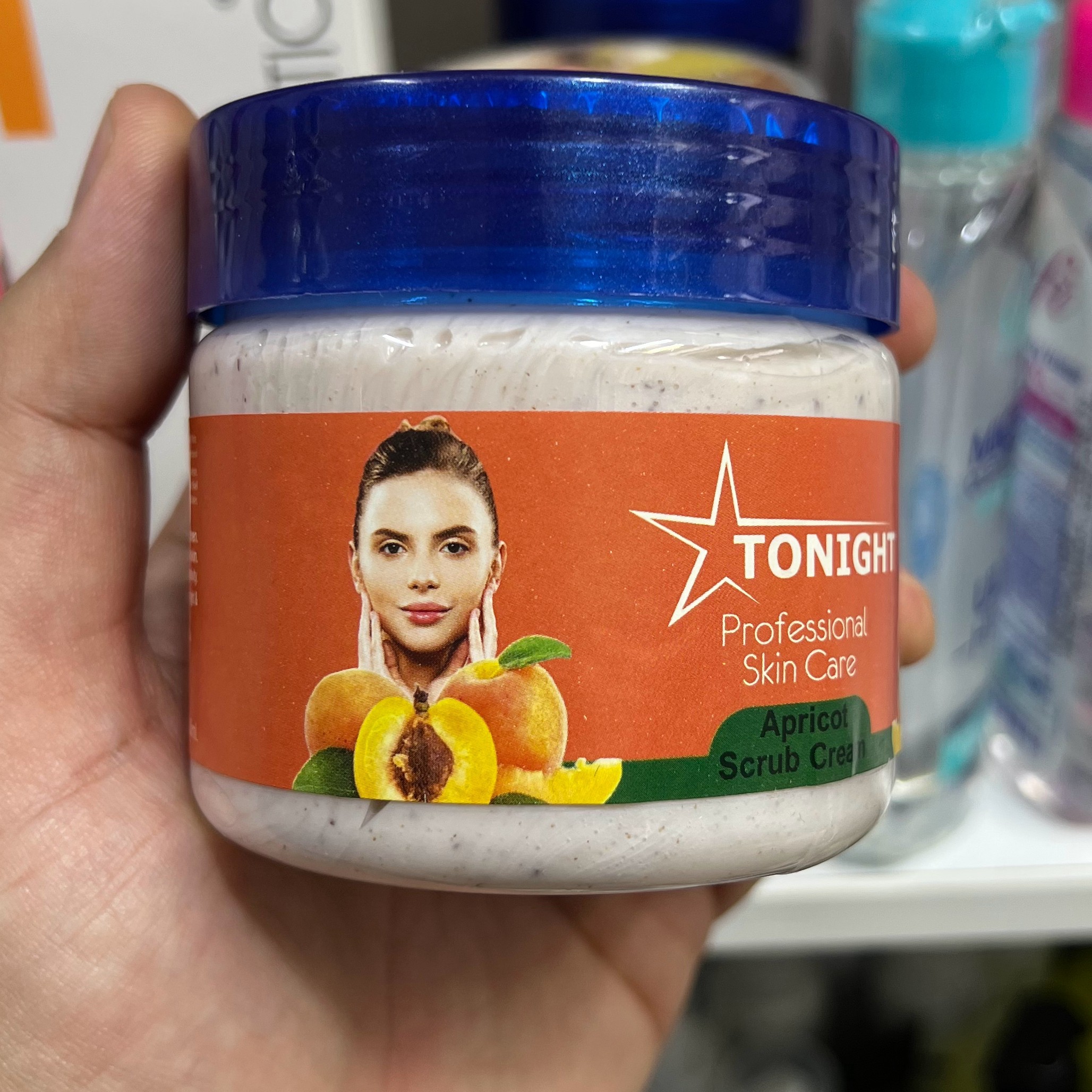 اسکراب لایه بردار صورت تونایت هلو