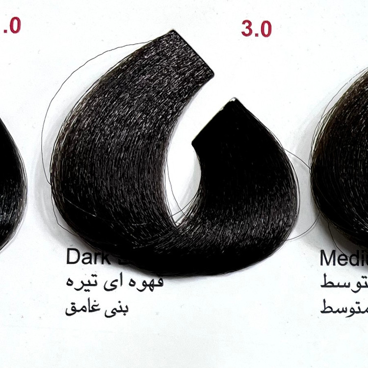 رنگ قهوه ای تیره 3.0 ،رنگ مو کم آمونیاک پیلون و یک عدد اکسیدان