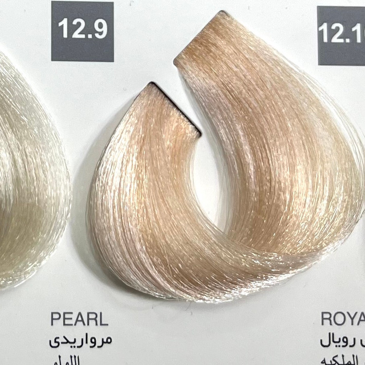 رنگ مرواریدی 12.9 ، رنگ مو کاترومر بدون آمونیاک و یک عدد اکسیدان 150 میلی لیتر