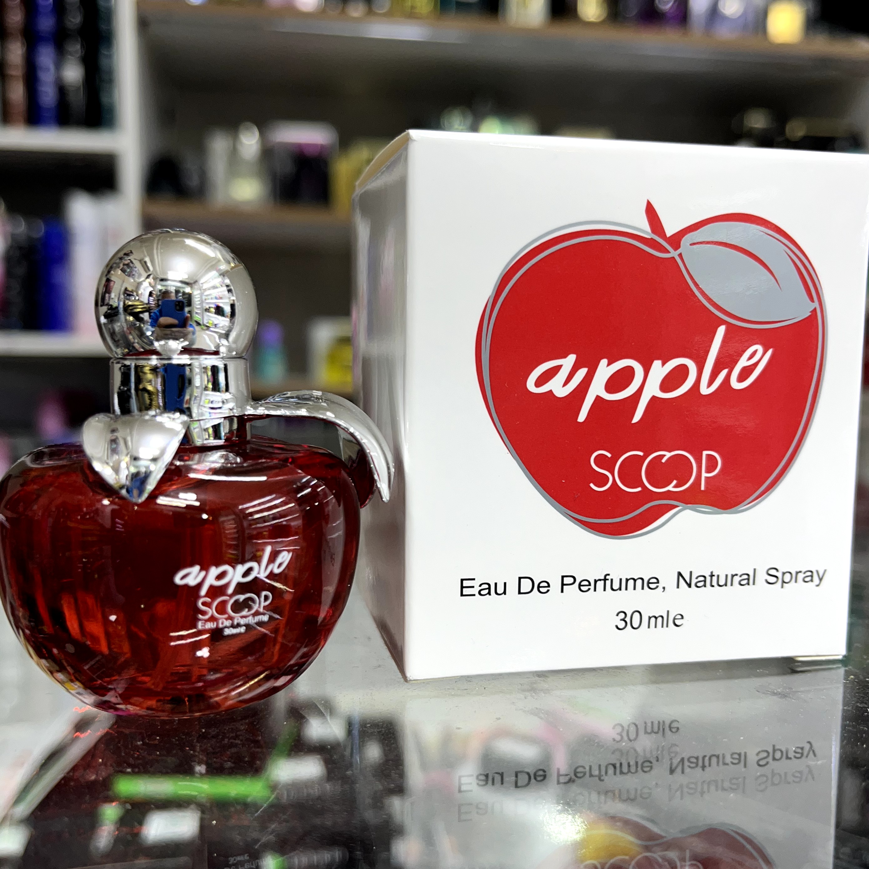 عطر جیبی زنانه اسکوپ مدل Apple حجم 30 میلی لیتر رایحه گرم و شیرین