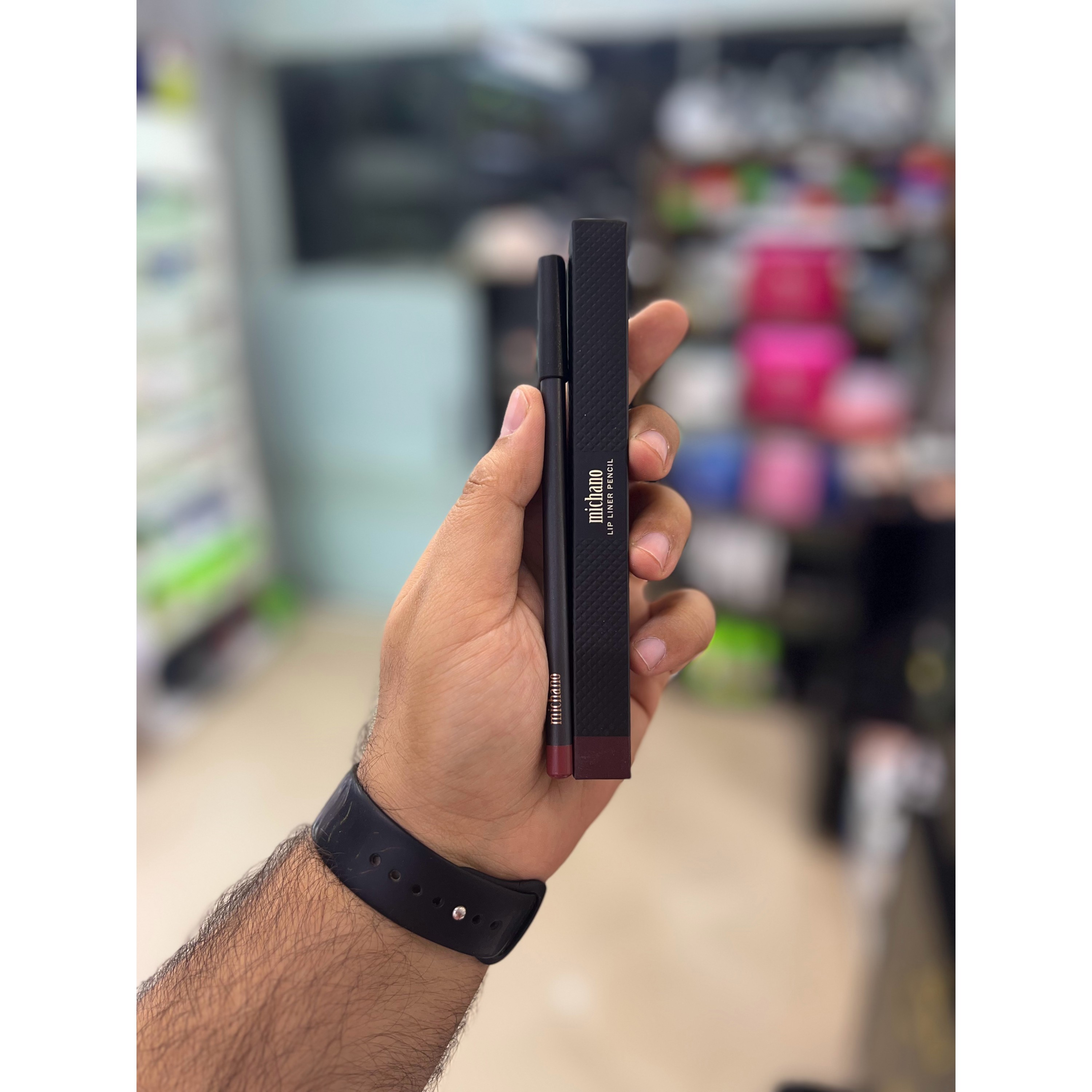 مداد لب میچانو شماره 104