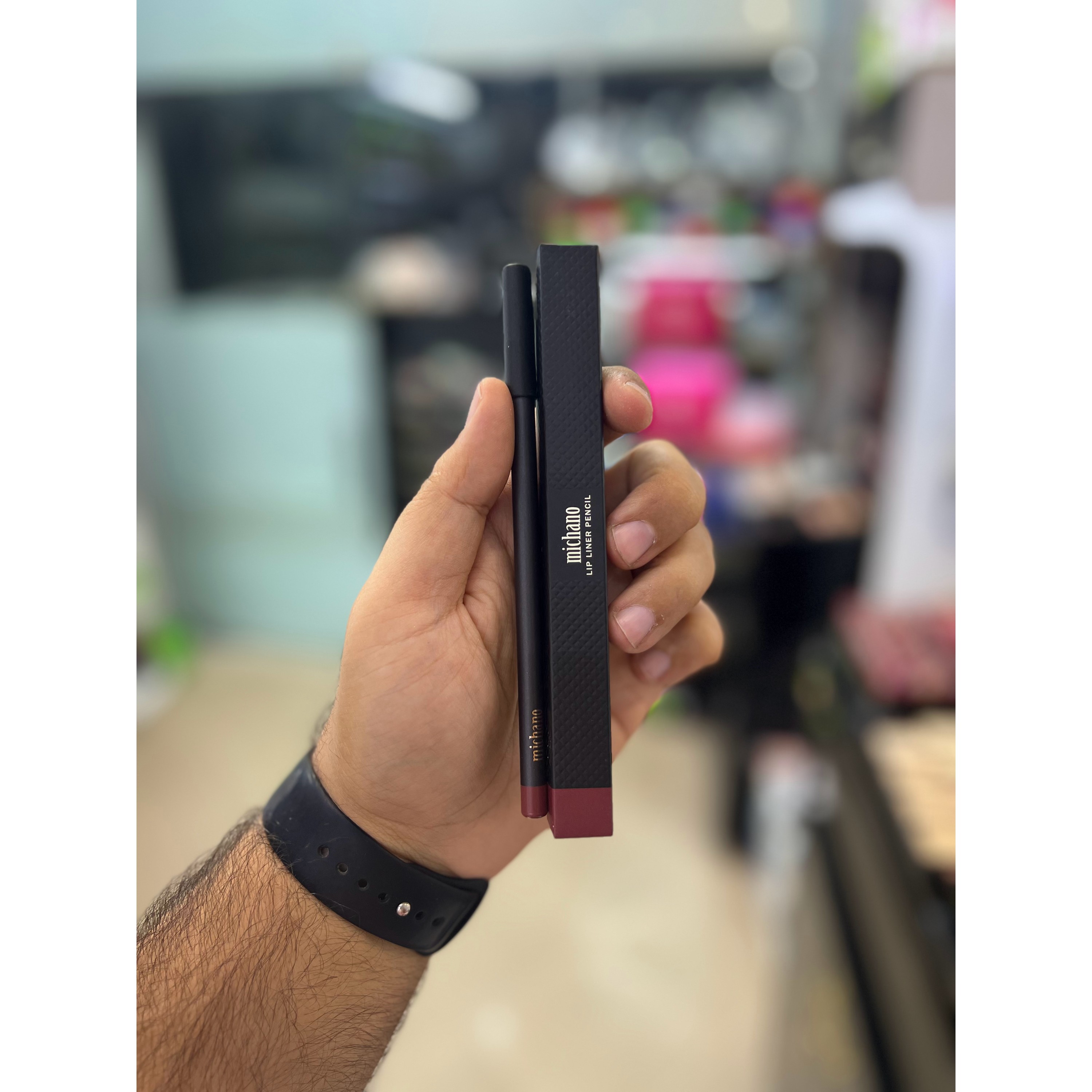 مداد لب میچانو شماره 106