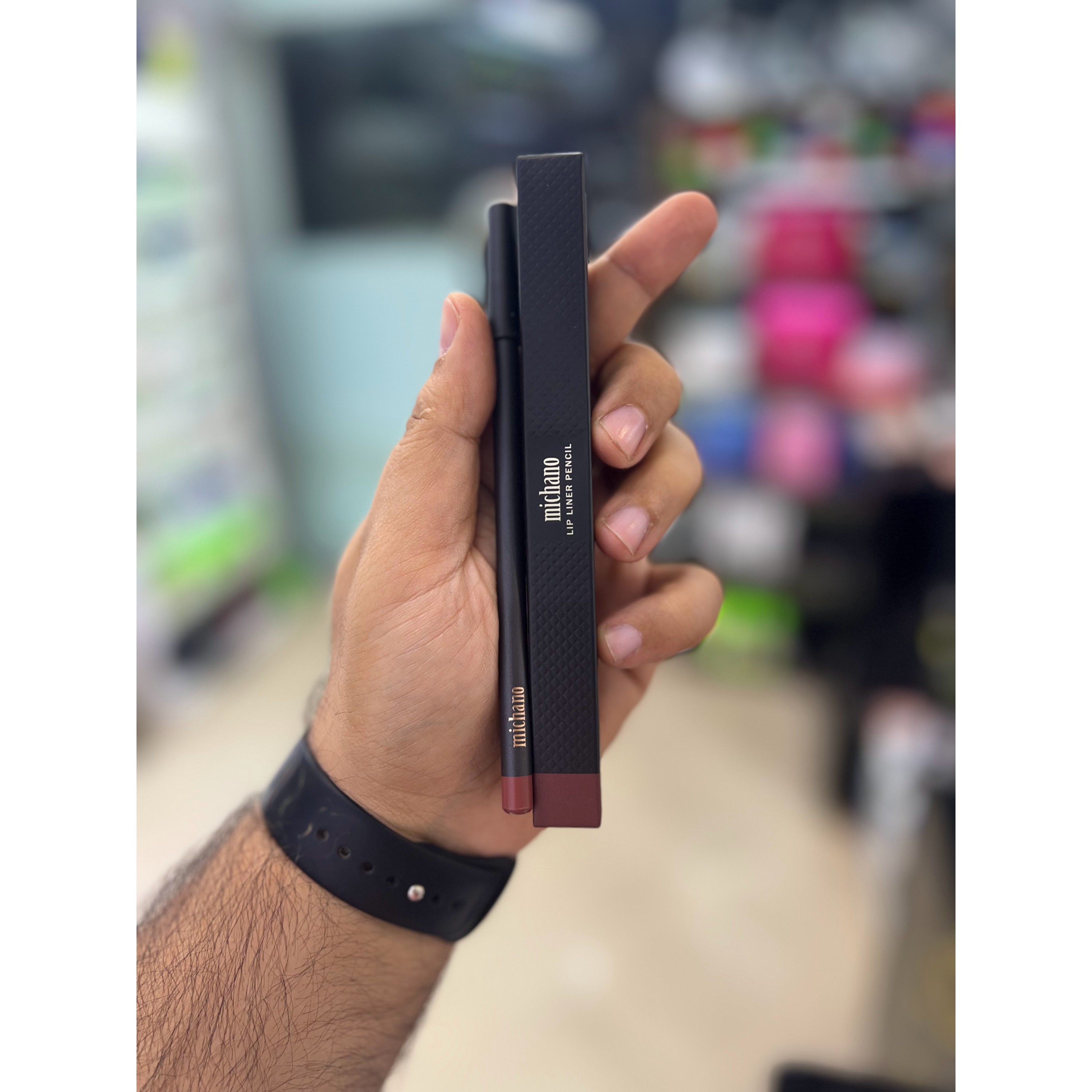 مداد لب میچانو شماره 107
