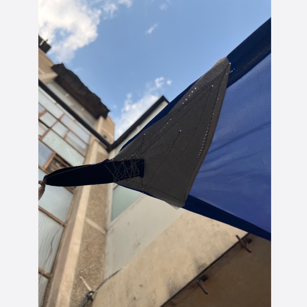 سایبان و افتابگیر مسافرتی
