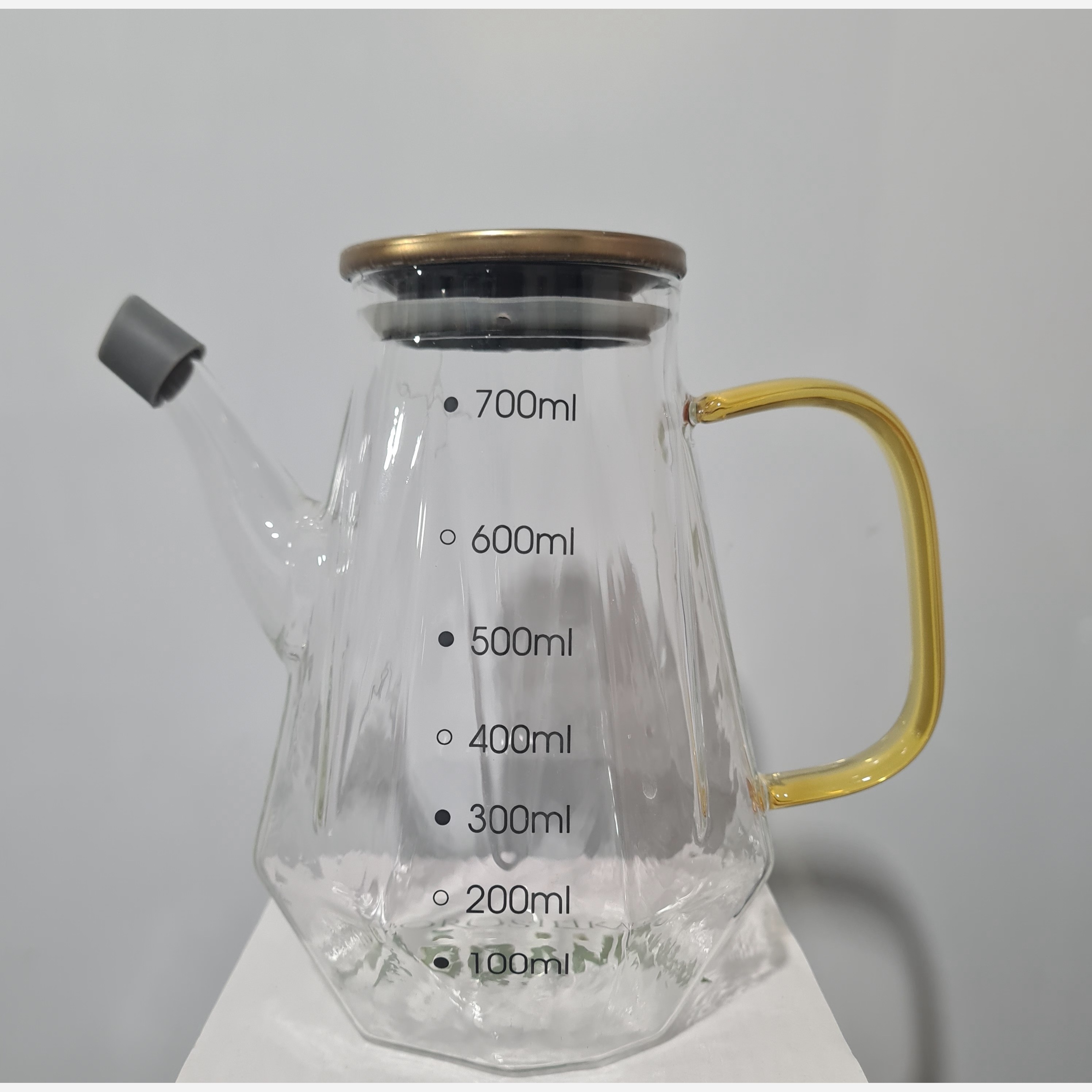 روغن ریز 700 میل پیرکس درب طلایی