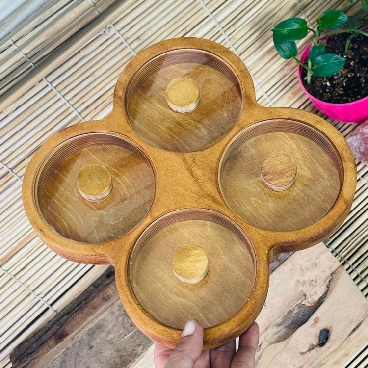 درب تلقی (کاور) چهارخونه گرد چوبی 24 در 24 سانتی